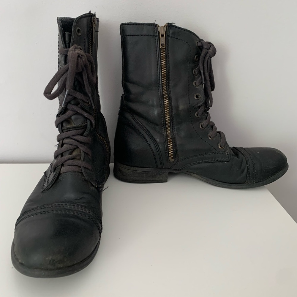 Steve Madden Women’s 8.5 Combat Boots